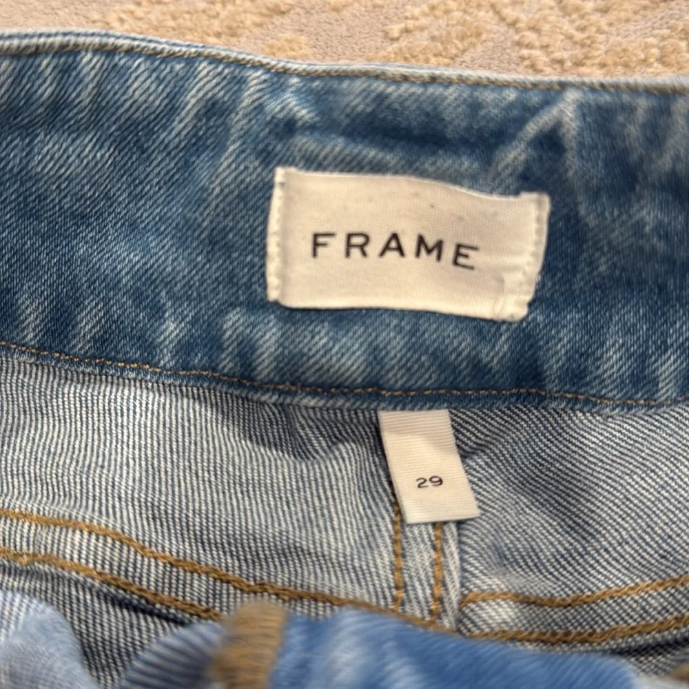 Frame Double Button Pocket Mid Rise Flare Jean Size 29 Caye Wash Retro EUC - Picture 6 of 12